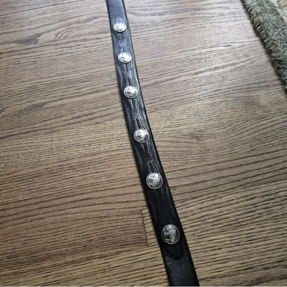 VINTAGE Western Buffalo Medallion Bison Belt Black Leather 38 Southwestern